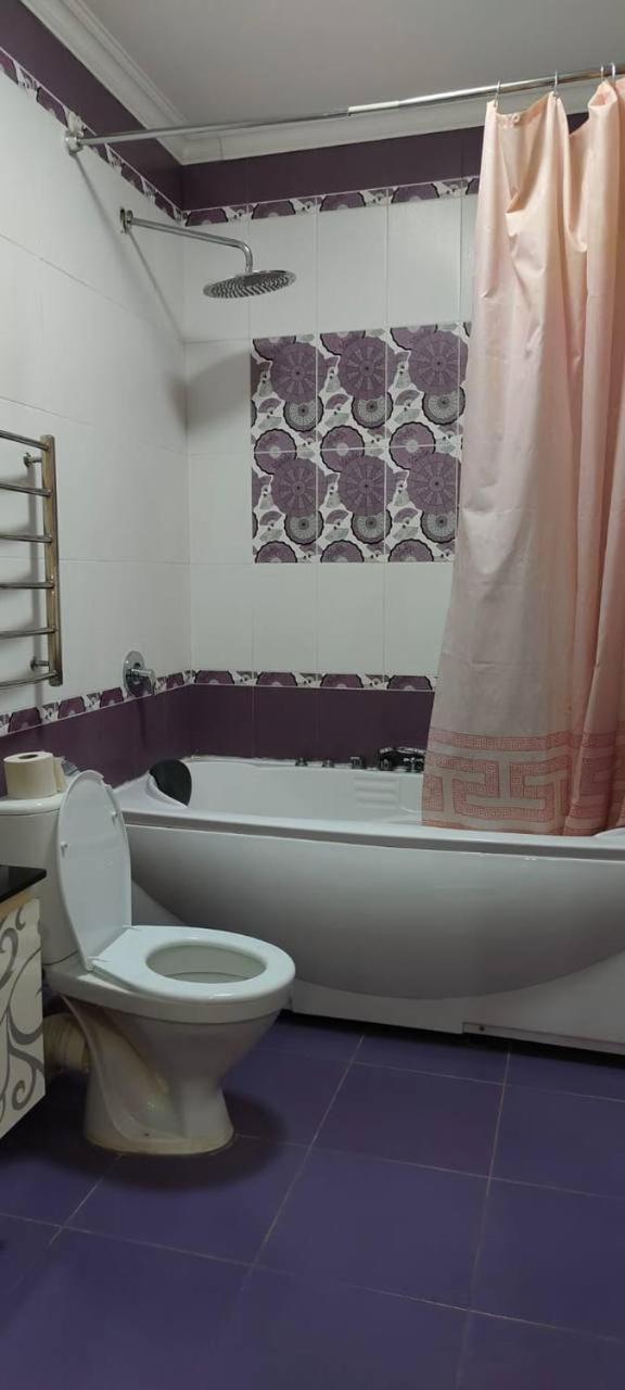 Nurly Tau 2Room Apartments 알마티 외부 사진