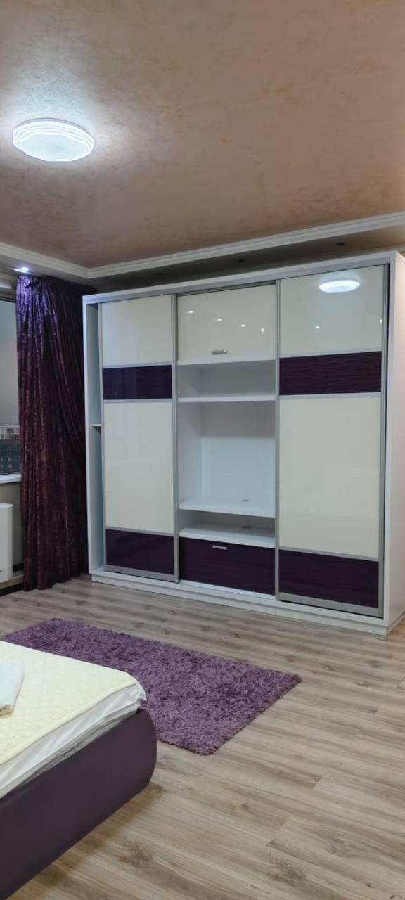 Nurly Tau 2Room Apartments 알마티 외부 사진