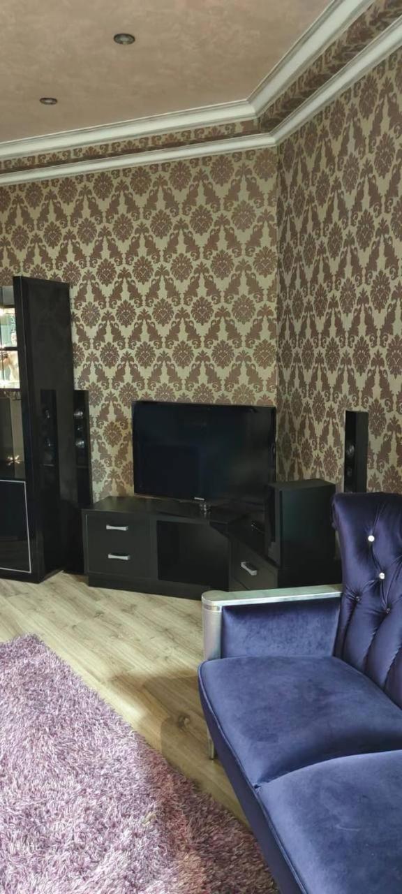 Nurly Tau 2Room Apartments 알마티 외부 사진