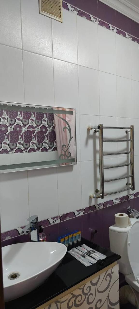 Nurly Tau 2Room Apartments 알마티 외부 사진